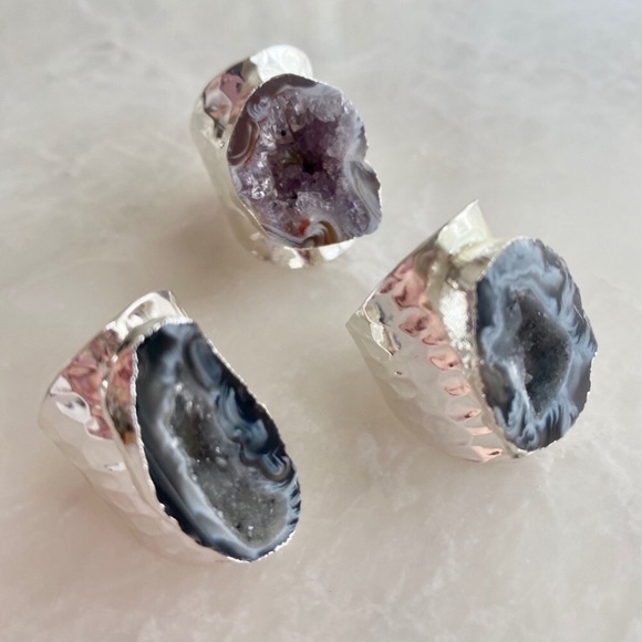 ❗️LAST❗️Hammered Silver Raw Geode Ring - Picture 4 of 7
